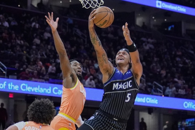 世界杯高清赛事直播app下载官方入口-周三竞彩篮球强档:骑士战绩判若两人 魔术势头凶猛